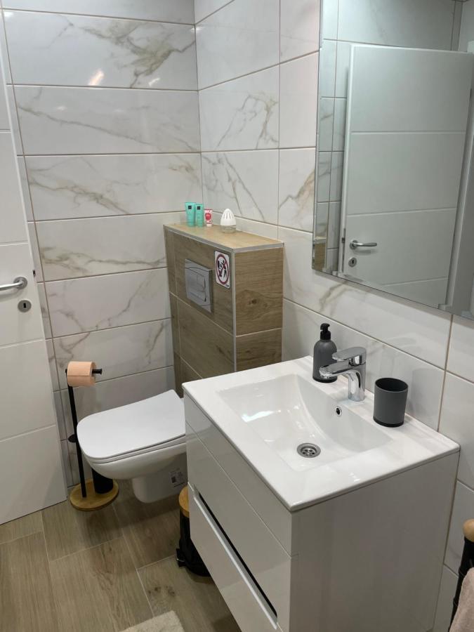Dream House Apartment Paracin Luaran gambar